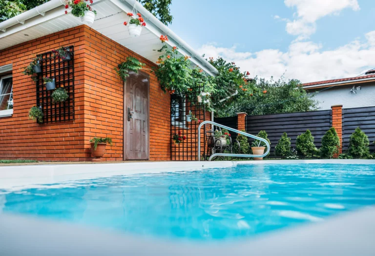 aménagement jardin avec piscine