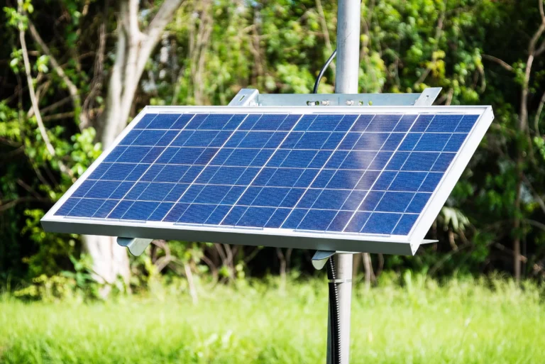 panneau photovoltaique plug ans play