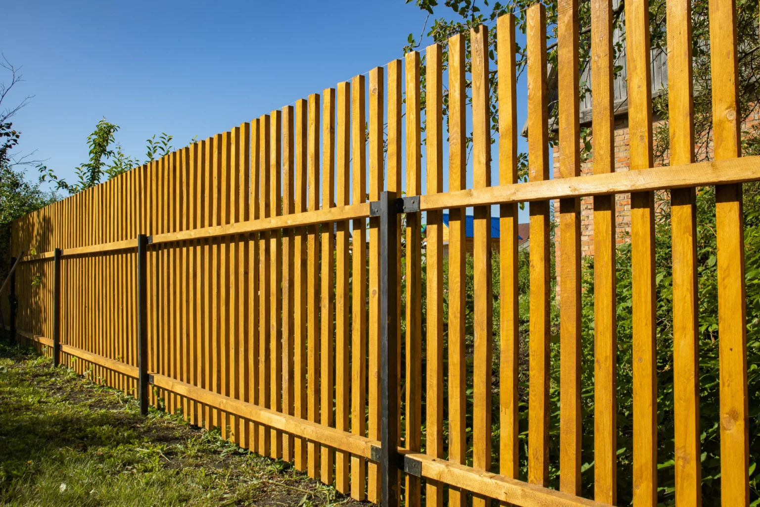 clôture en bois pour jardin